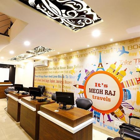 Hotel Rk Grande ルディヤーナー エクステリア 写真